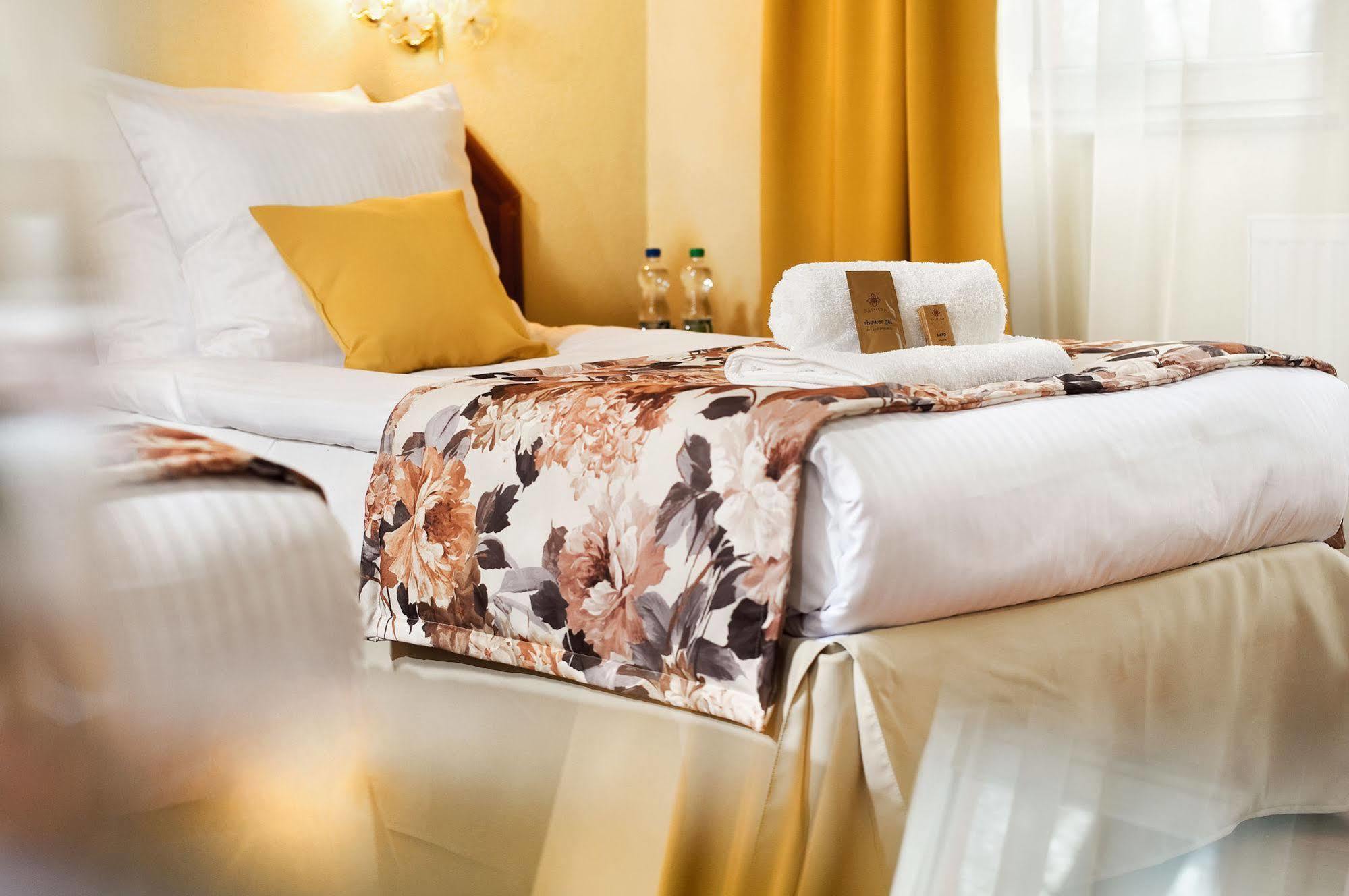Salis Resort Wieliczka Εξωτερικό φωτογραφία